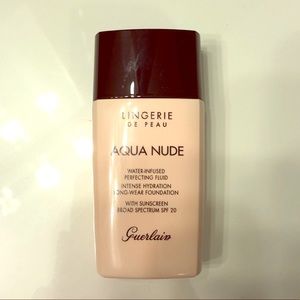 Guerlain Lingerie de Peau Aqua Nude Foundation